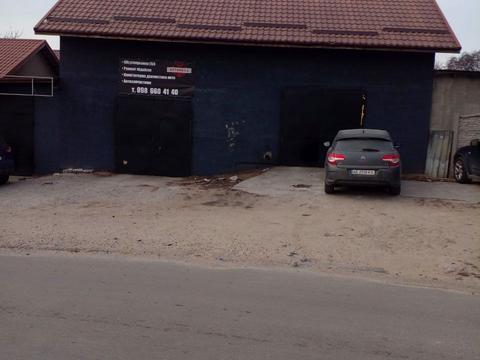 комерційна за адресою Лозовая, 1