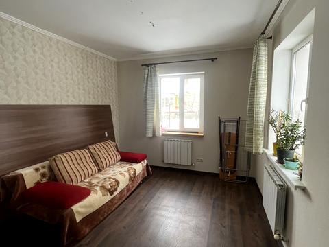 будинок за адресою Варшавська вул., 22Б