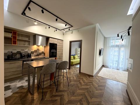 квартира за адресою Академіка Філатова вул., 2/1