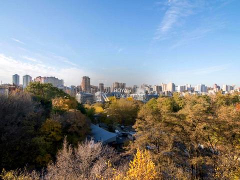 коммерческая по адресу Тихая ул., 19