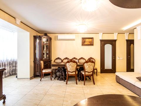 квартира по адресу Андрея Мельника ул., (Будинок 1)