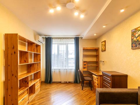 квартира по адресу Андрея Мельника ул., (Будинок 1)