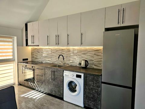 будинок за адресою Високовольтна вул., 83