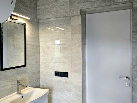 будинок за адресою Високовольтна вул., 83