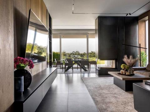 будинок за адресою Лютнева вул., 58