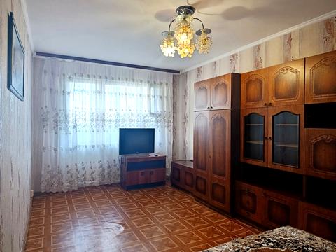 квартира за адресою Квітневий пров., 8