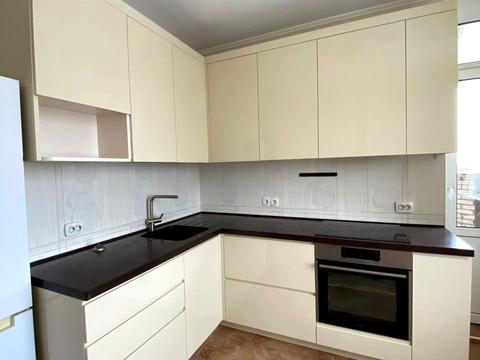 квартира по адресу Олены Пчилки ул., 2