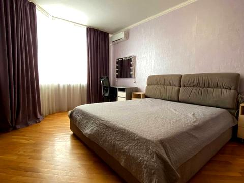 квартира по адресу Олены Пчилки ул., 2