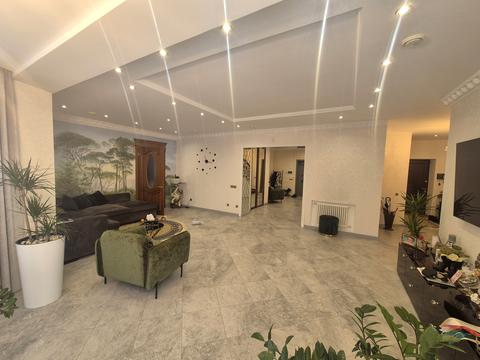 будинок за адресою Райдужна вул.