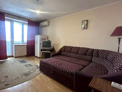 квартира за адресою Валерія Лобановського просп. (Червонозоряний), 14