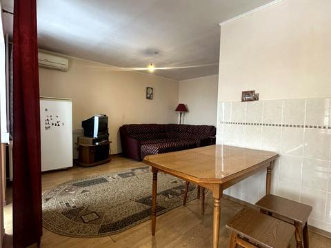 квартира за адресою Валерія Лобановського просп. (Червонозоряний), 14