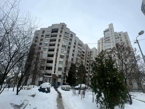 квартира за адресою Валерія Лобановського просп. (Червонозоряний), 14