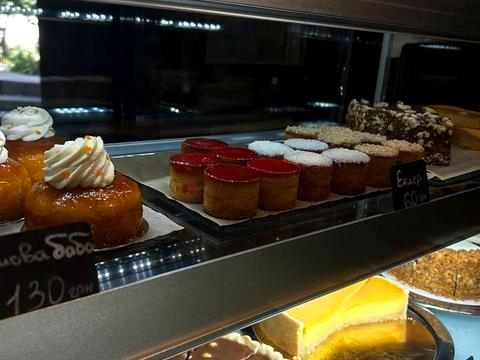 комерційна за адресою Київ, Полтавська вул., 3