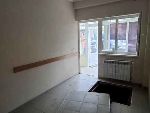 коммерческая по адресу Евгения Максимовича ул., 18