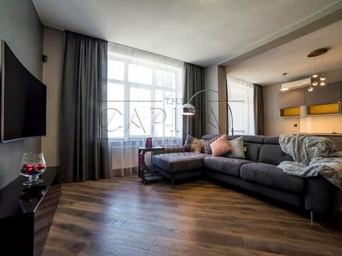 квартира за адресою Андрія Верхогляда вул. (Михайла Драгомирова), 11