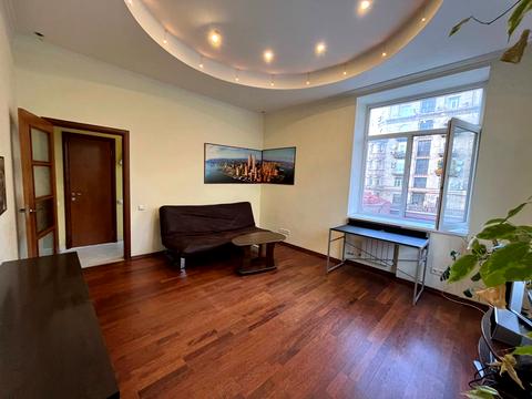 квартира за адресою Хрещатик вул. (Kreschatic), 29