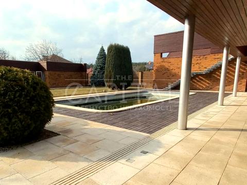 дом по адресу Михаїла Грушевського вулиця