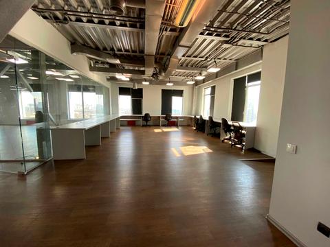 комерційна за адресою Дегтярівська вул., 27