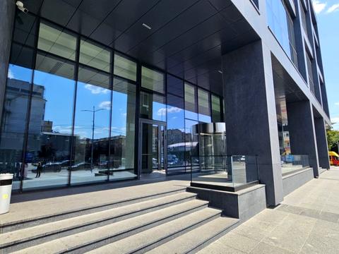 комерційна за адресою Межигірська вул., 54