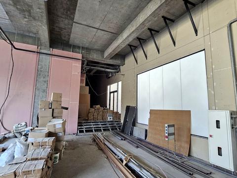 комерційна за адресою Межигірська вул., 54