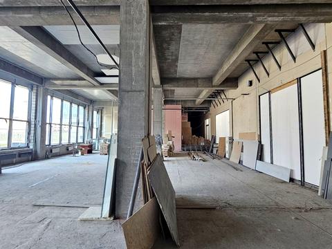 комерційна за адресою Межигірська вул., 54