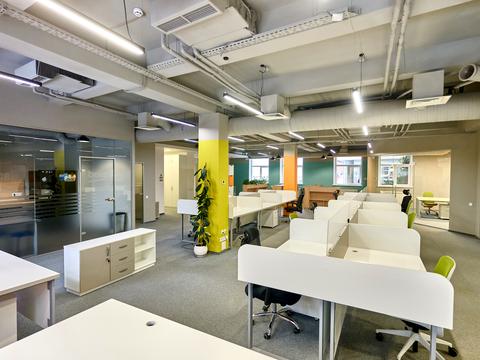 коммерческая по адресу Сімʼї Прахових ул. (Гайдара), 52