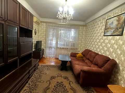 квартира за адресою Чумаченка вул., 20