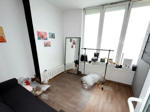 комерційна за адресою Олександра Кошиця вул., 9-Б