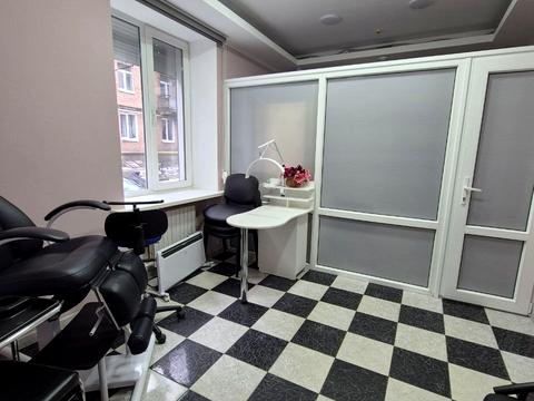 комерційна за адресою Робоча вул., 99-А