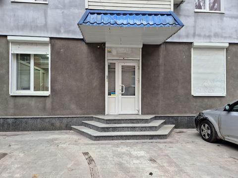 комерційна за адресою Робоча вул., 99-А