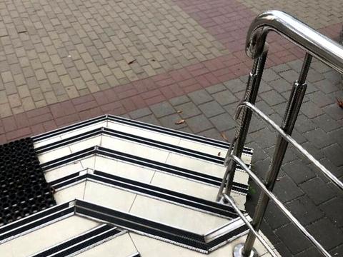 коммерческая по адресу Каменецкая ул., 52