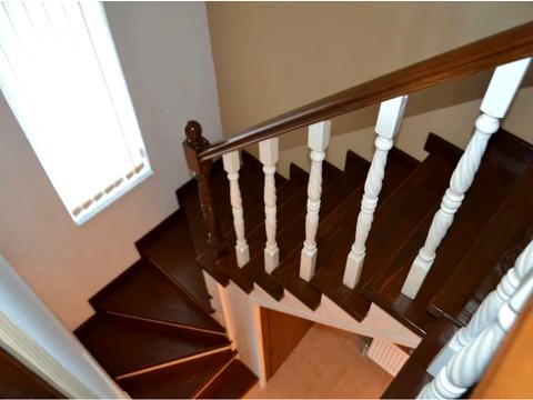 будинок за адресою Анатолія Солов'яненка вул.