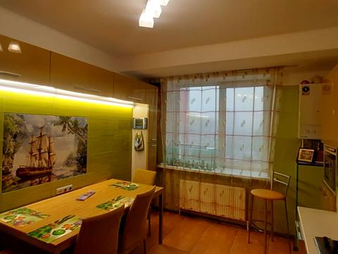 квартира за адресою Євгена Чикаленка вул., 59з