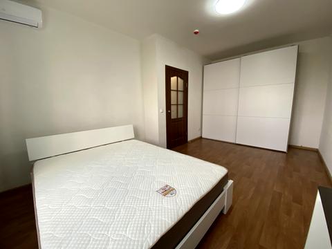 квартира за адресою Софії Русової вул., 5-Б