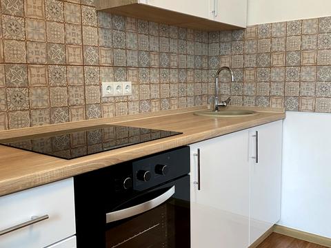 квартира за адресою Софії Русової вул., 5-Б