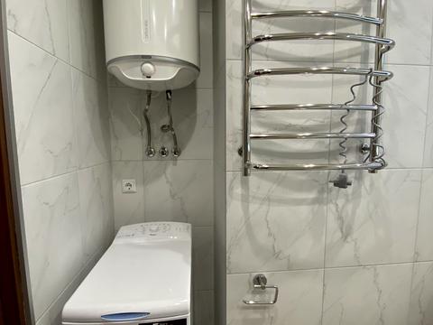 квартира за адресою Софії Русової вул., 5-Б