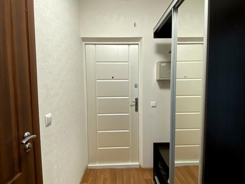 квартира за адресою Софії Русової вул., 5-Б