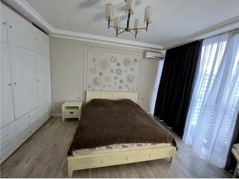 квартира за адресою Драгоманова вул., 2