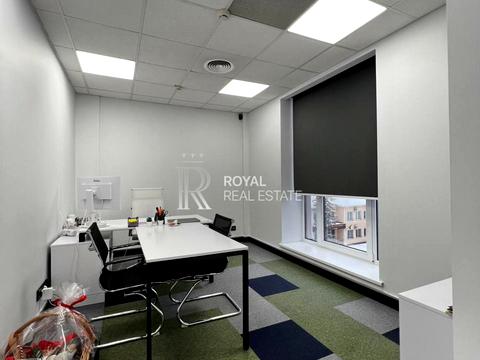 комерційна за адресою Велика Васильківська вул. (Червоноармійська), 88