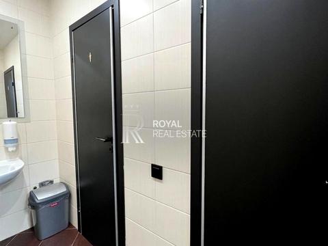 комерційна за адресою Велика Васильківська вул. (Червоноармійська), 88