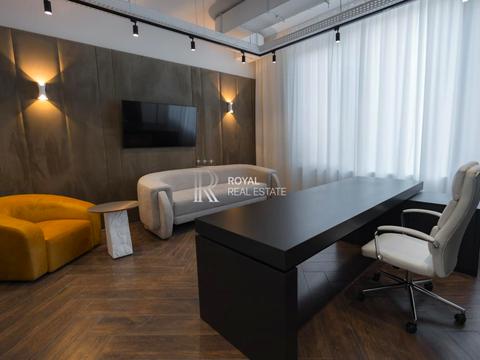 комерційна за адресою Бульварно-Кудрявська вул. (Воровського), 17