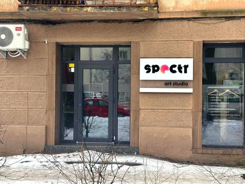 комерційна за адресою Незалежності вул., 99