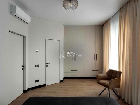 будинок за адресою с. Вишеньки, Ялтинська вул., 14