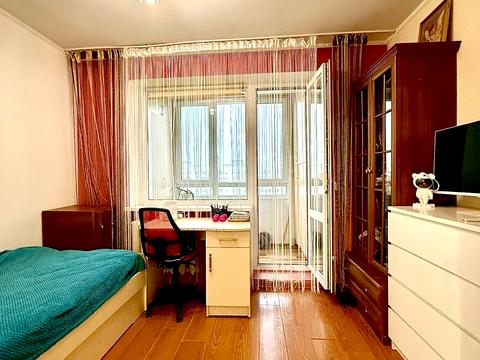 квартира за адресою Червоної Калини просп., 82