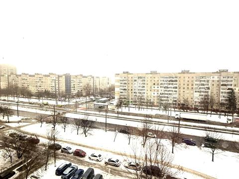 квартира за адресою Червоної Калини просп., 82