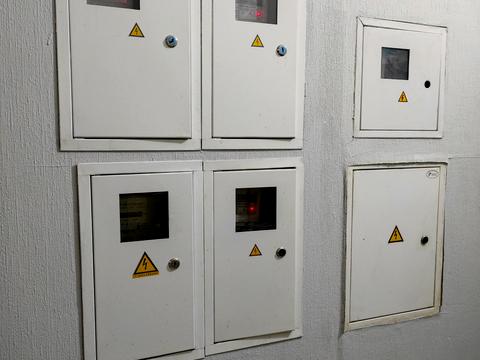 комерційна за адресою Руставелі вул., 30