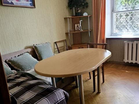 квартира за адресою Семінарська вул., 26/28