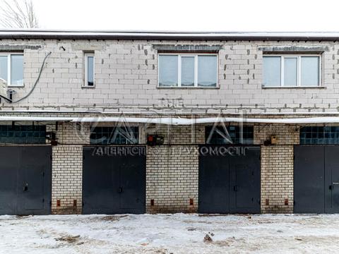 коммерческая по адресу Новомостицкая ул., 1