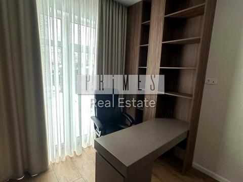 будинок за адресою Центральна вул.