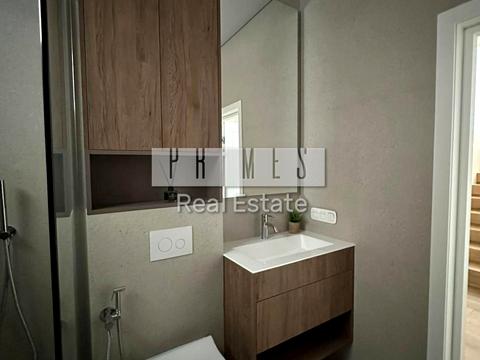 будинок за адресою Центральна вул.